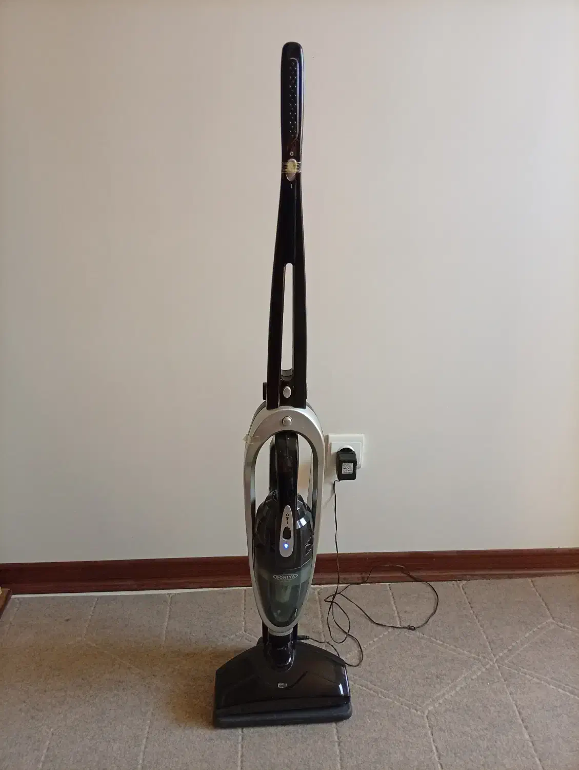 جارو شارژی دو حالته|جاروبرقی، جارو شارژی، بخارشو|کرج, دهقان ویلا|دیوار