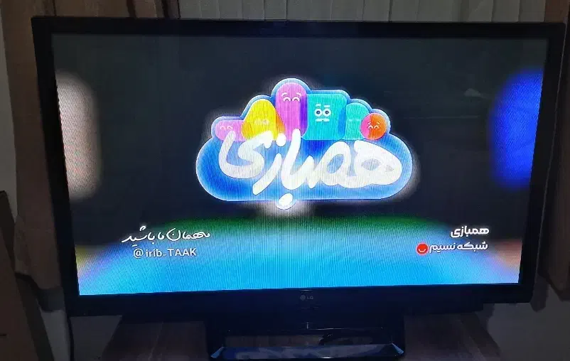 تلوزیون ۴۲ LG|تلویزیون و پروژکتور|کرج, بنیاد|دیوار