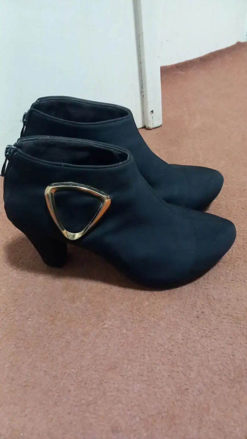 کفش زنانه در حد نو|کیف، کفش، کمربند|گرگان, |دیوار