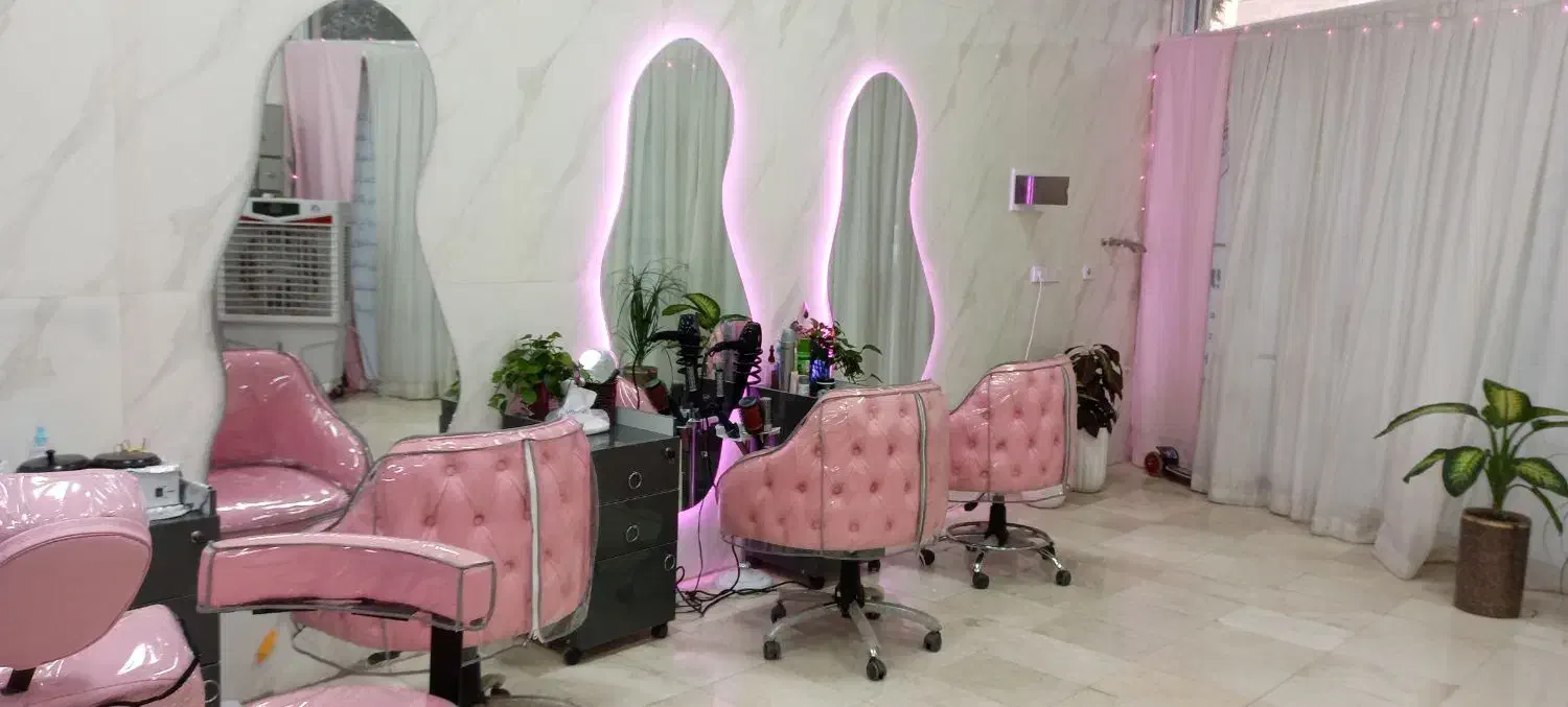 همکاری و اجاره صندلی با سالن زیبایی گلوریس|خدمات آرایشگری و زیبایی|بومهن, |دیوار