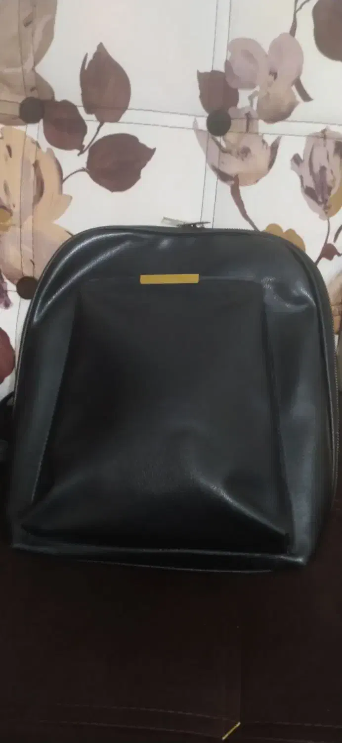 3 تا کیف سالم در حد نو|کیف، کفش، کمربند|رامهرمز, |دیوار