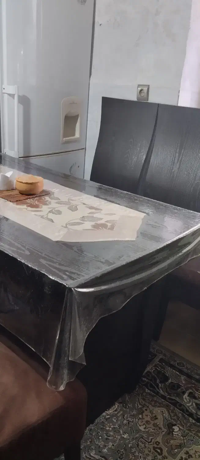 میز و صندلی غذاخوری|میز و صندلی غذاخوری|ماکو, |دیوار