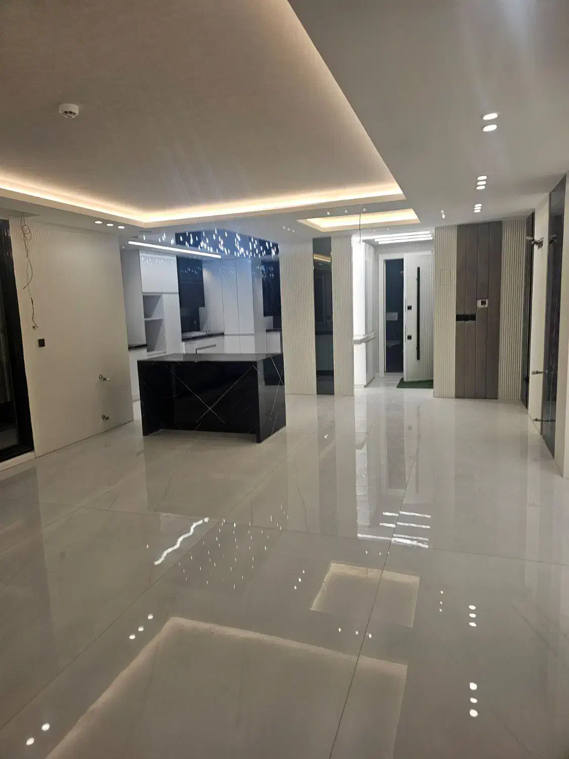 واحد ۱۱۰ متری حیاط اختصاصی چهار باغ خواجو|فروش آپارتمان|اصفهان, خواجو|دیوار