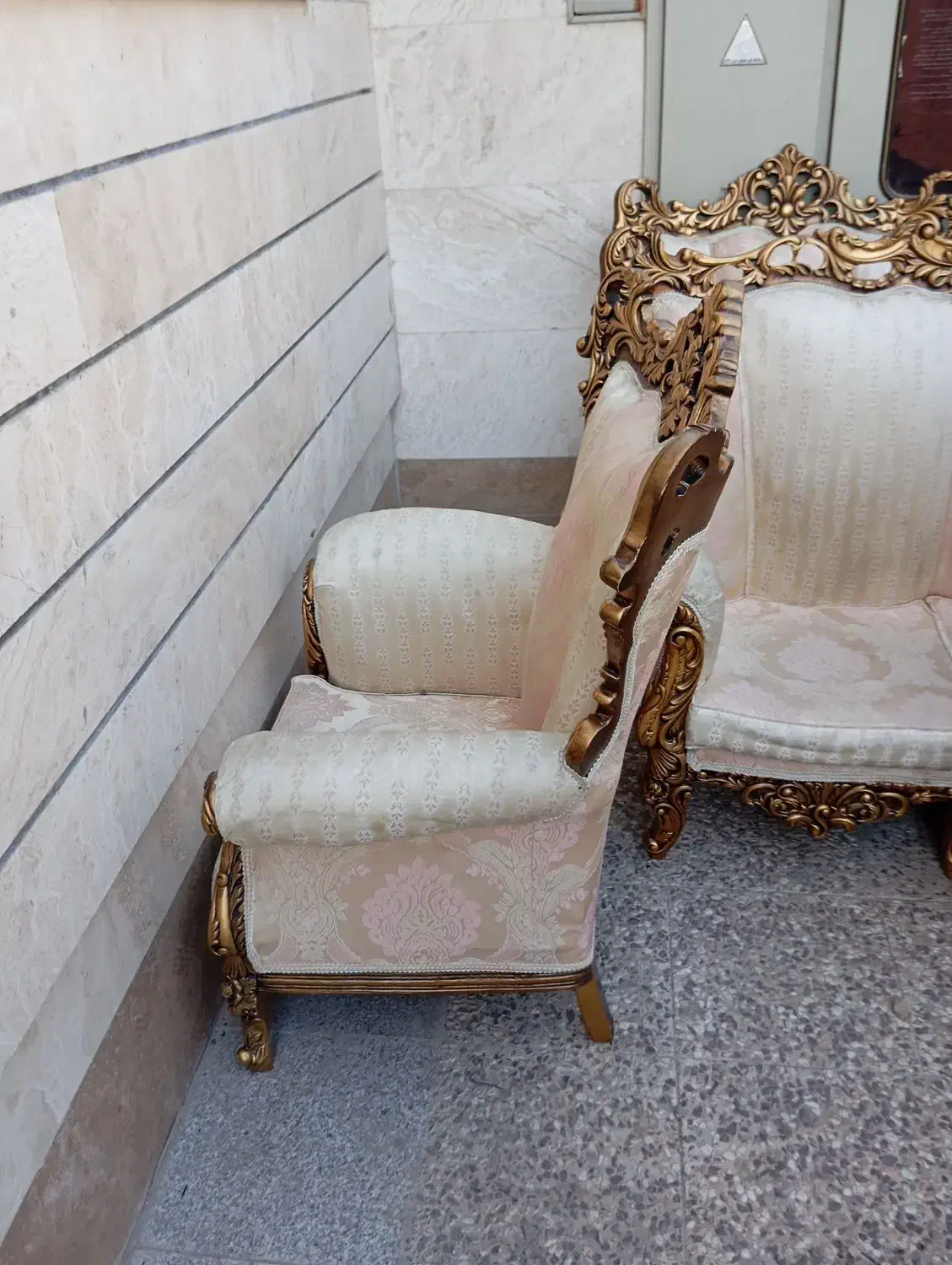 مبل سلطنتی راحتی|مبلمان خانگی و میز عسلی|تهران, آزادشهر|دیوار