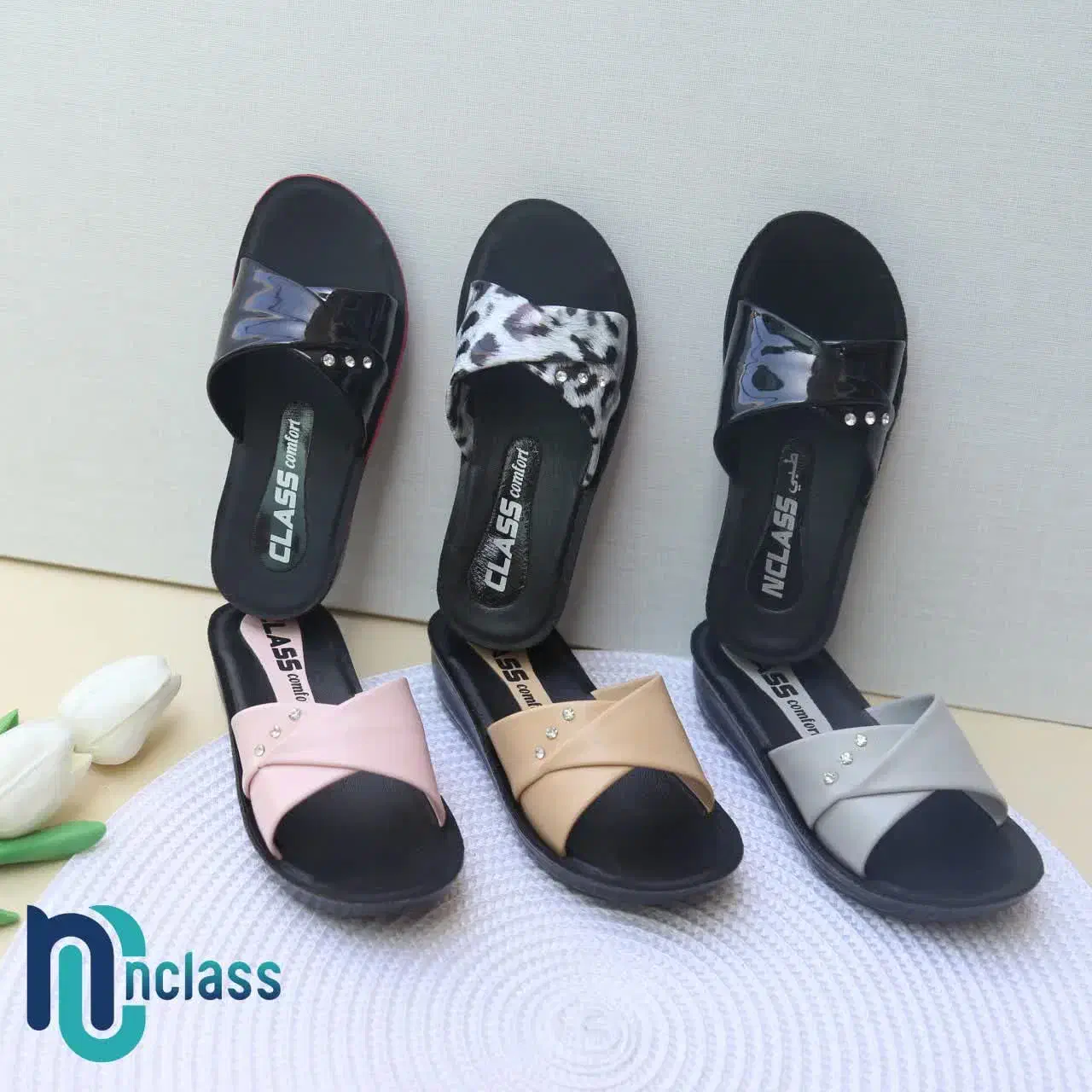 تولید کننده صندل و دمپایی در قم|کیف، کفش، کمربند|قم, بیست متری ولیعصر|دیوار