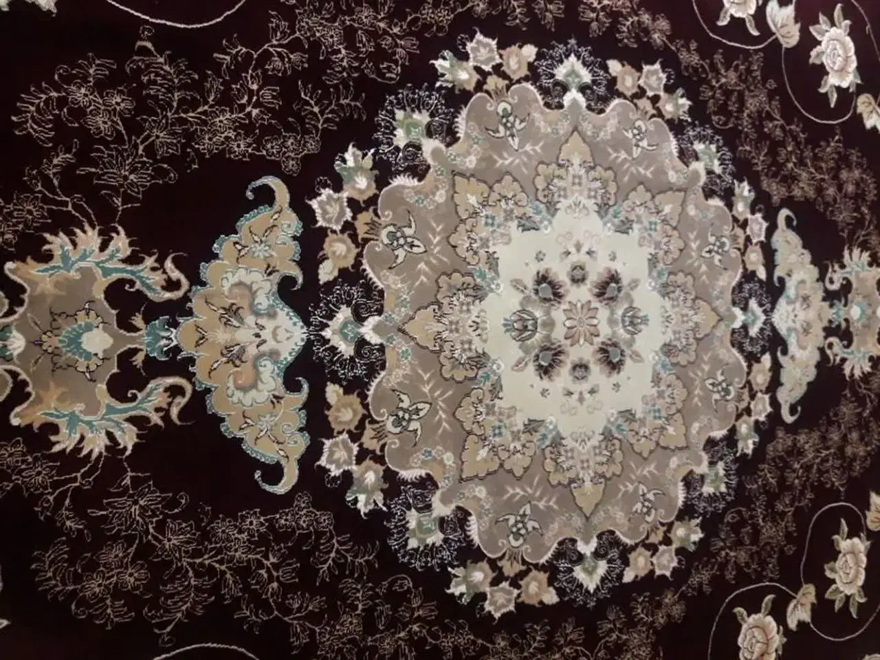 فرش ۱۲ متری|فرش|بروجرد, |دیوار