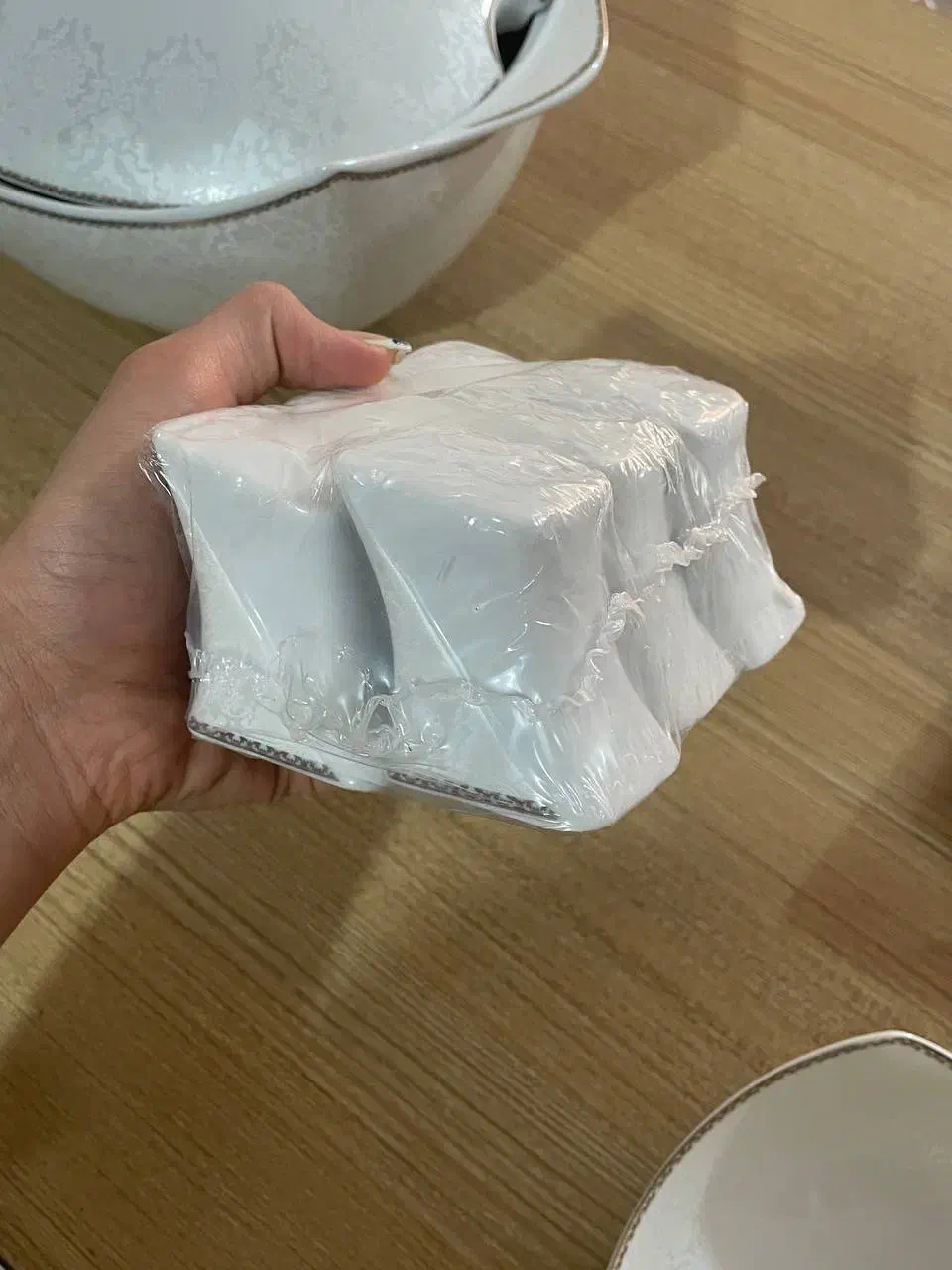 چینی ۲۴نفره مقصود|ظروف سرو و پذیرایی|مشهد, امیریه|دیوار