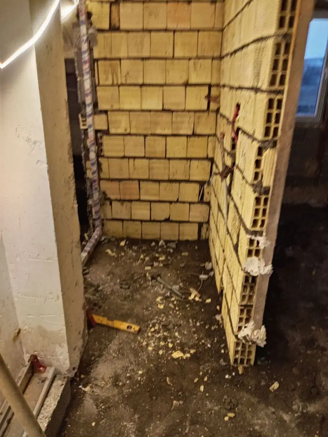 اوستا کار بنایی|خدمات پیشه و مهارت|رشت, پاره بیجار|دیوار