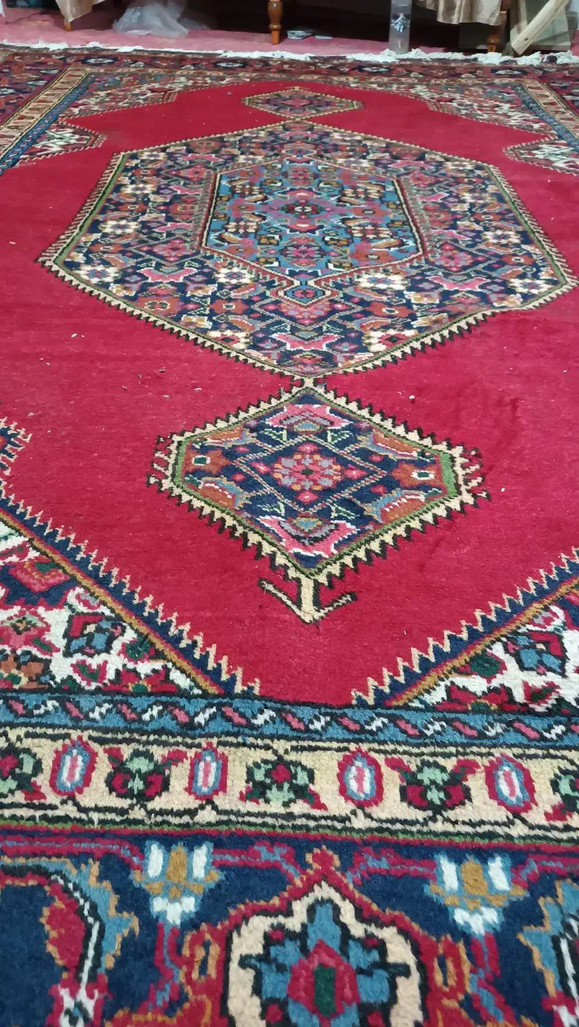 قالی دستباف ۲ونیم در ۳ونیم ، سالم|فرش|اردبیل, |دیوار