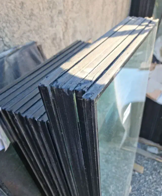 تولید شیشه دوجداره و پنجره یو پی وی سی|مصالح و تجهیزات ساختمان|تهران, چیتگر جنوبی|دیوار