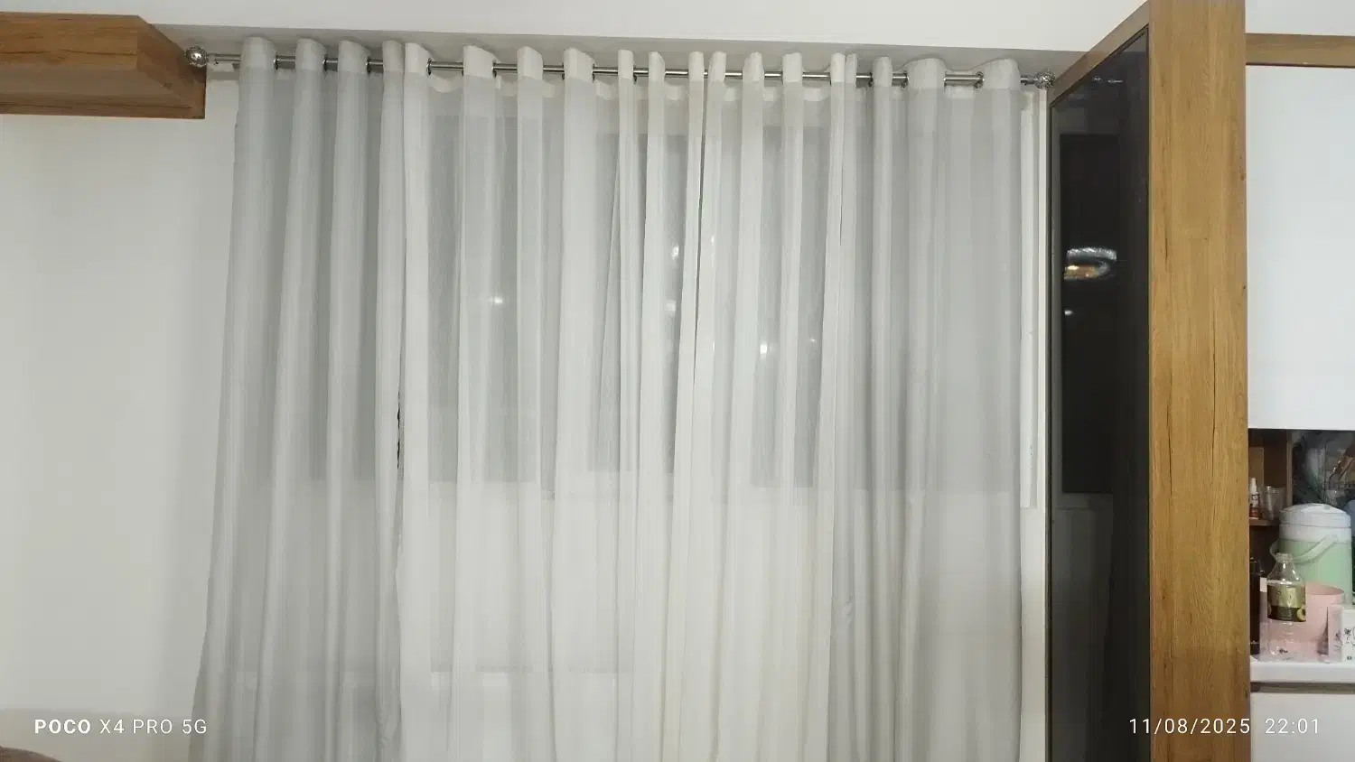 پرده پانچ|پرده، رانر، رومیزی|فولادشهر, مسکن مهر فولادشهر|دیوار