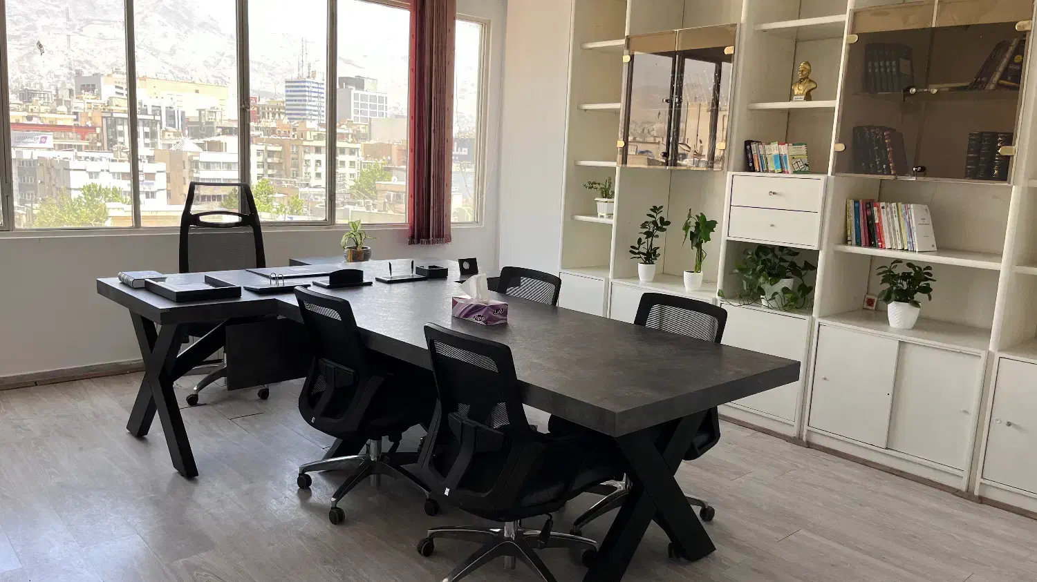 اجاره اتاق از دفتر وکالت|اجارهٔ دفتر کار، اتاق اداری، مطب|تهران, میرداماد|دیوار