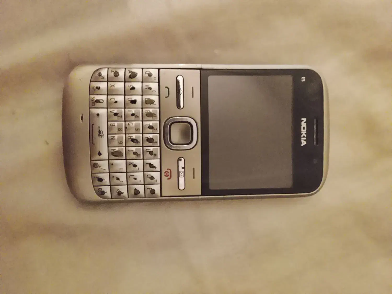 هواوی p6. و doxنوکیا E5|موبایل|تهران, سلیمانی|دیوار