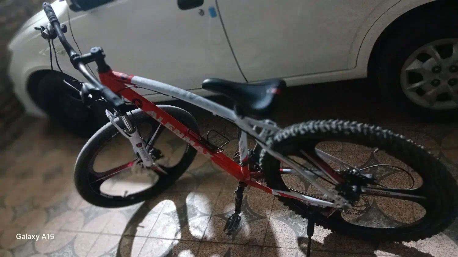 دوچرخه ویوا ۲۶|دوچرخه، اسکیت، اسکوتر|بندر ماهشهر, |دیوار