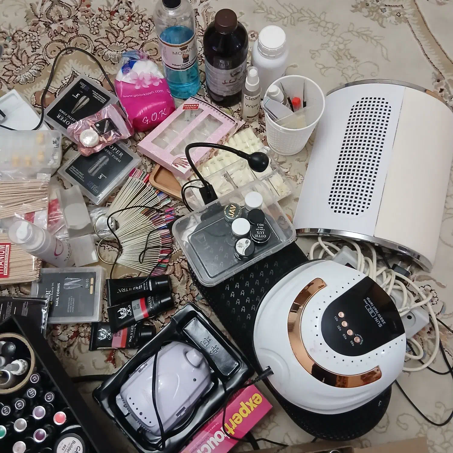 واگذاری لوازم آرایشی ناخن|آرایشی، بهداشتی، درمانی|قوچان, |دیوار