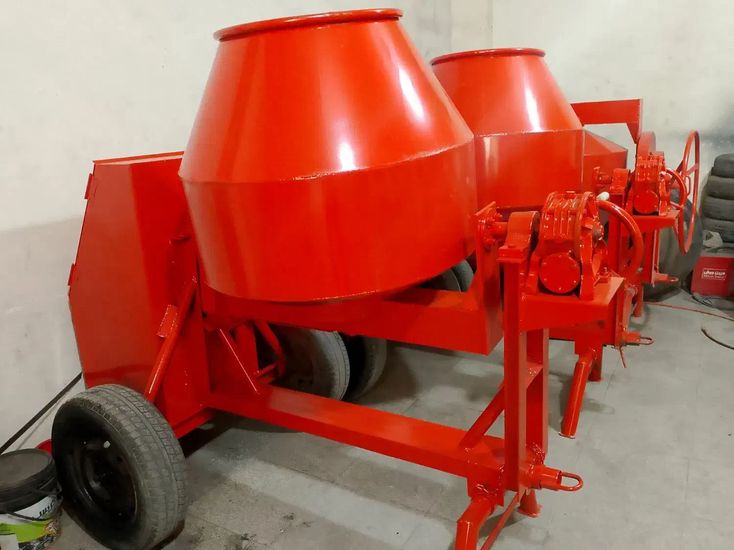 سایز۹۰حلقه چاه جک سقفی ۳/۵متری بلوک زن|ماشینآلات صنعتی|شهرکرد, |دیوار