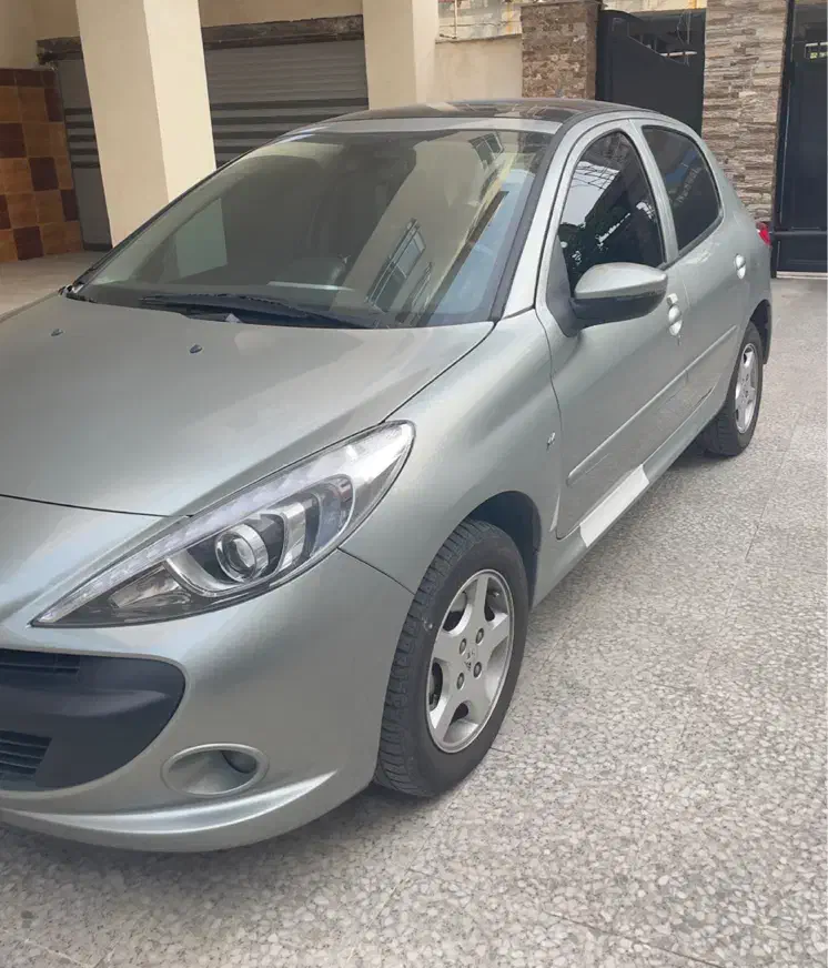 پژو ۲۰۷ دنده ای سقف پاناروما|خودرو سواری و وانت|نوشهر, |دیوار