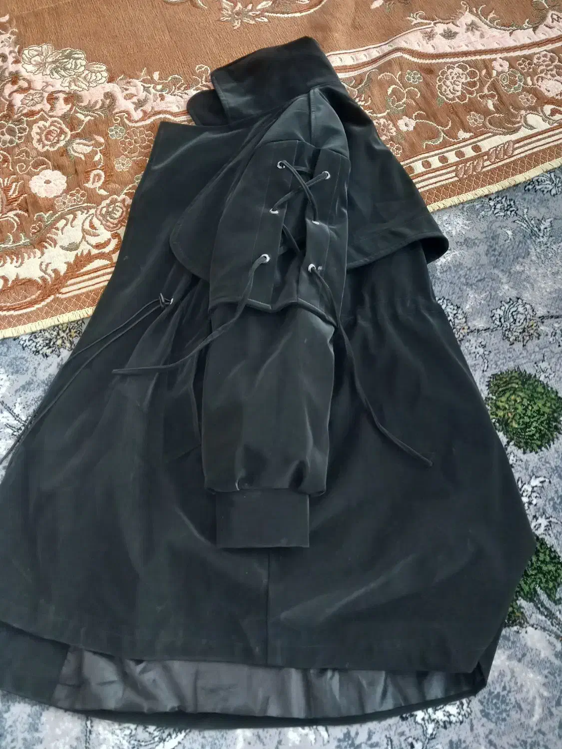 پالتوی بارانی نو نو|لباس|جوانرود, |دیوار