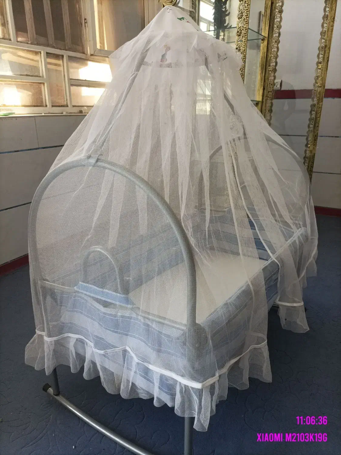 تخت گهواره|تخت و سرویس خواب|یزدان شهر, |دیوار