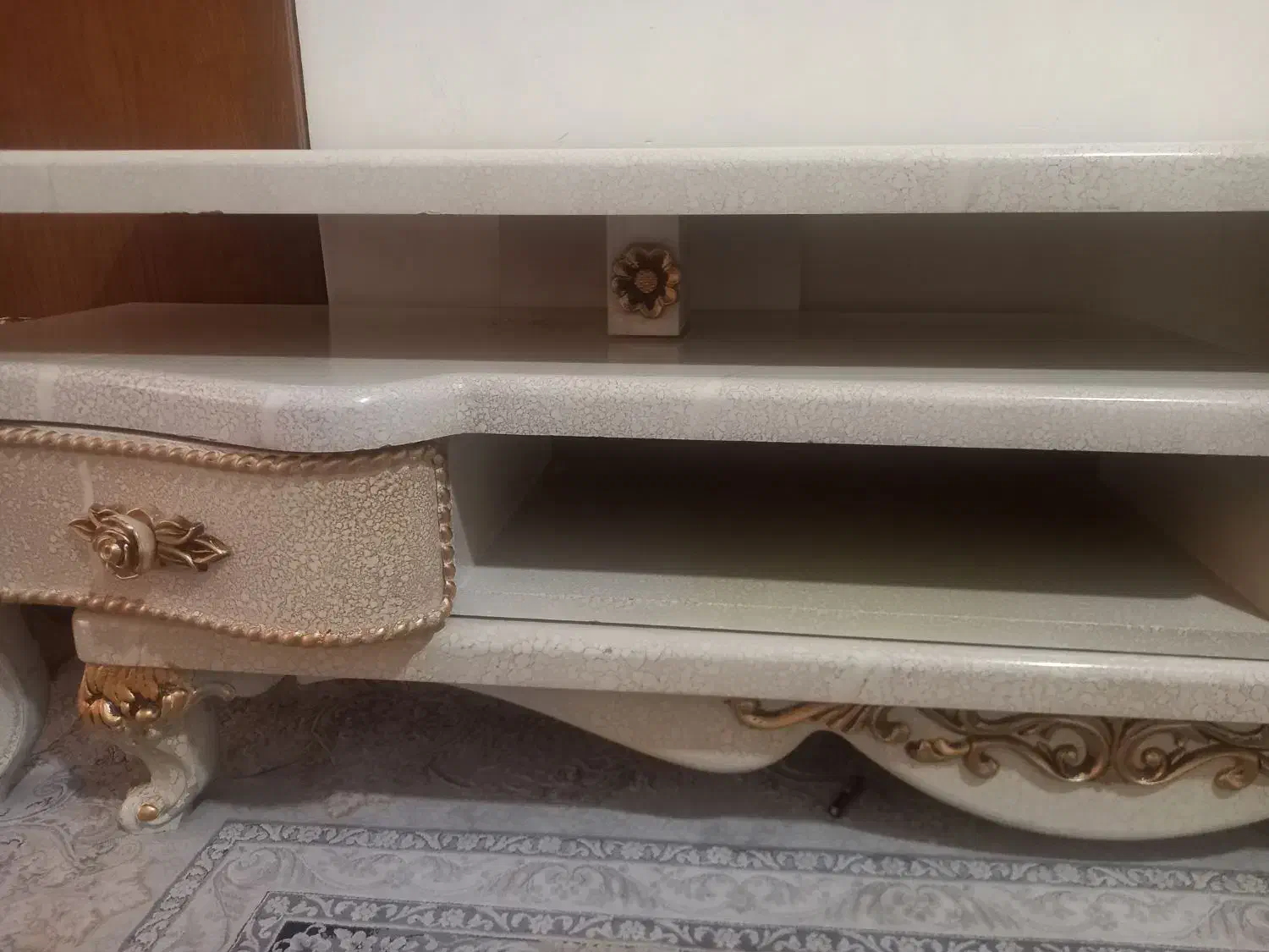 میزتلویزیون سالم یک میلیون و دویست|میز تلویزیون|قرچک, باقرآباد|دیوار