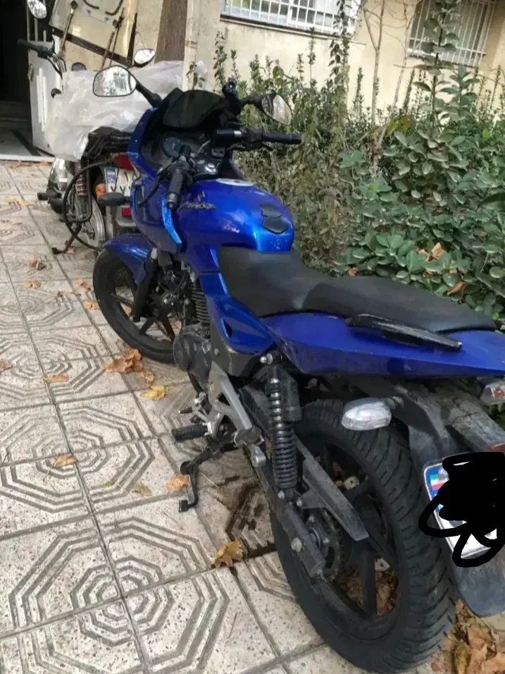 پالس ۲۲۰|موتورسیکلت|گرگان, |دیوار