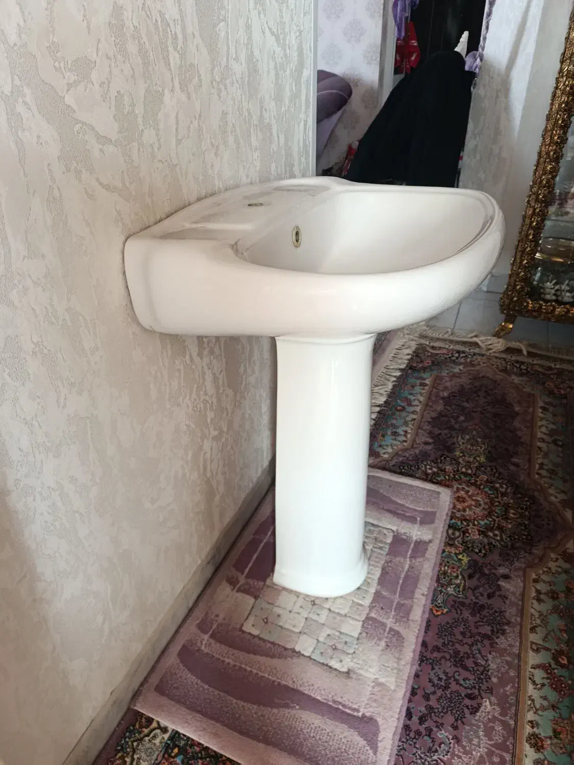 روشویی دستشویی|لوازم سرویس بهداشتی|سمنان, |دیوار