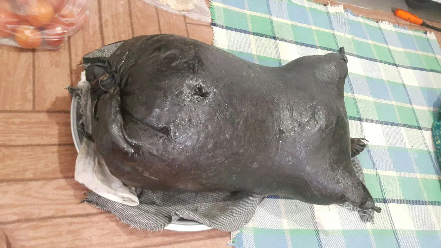 هیزه (پوست گوسفند)|صنایع دستی و سایر لوازم تزئینی|اسلامآباد غرب, |دیوار