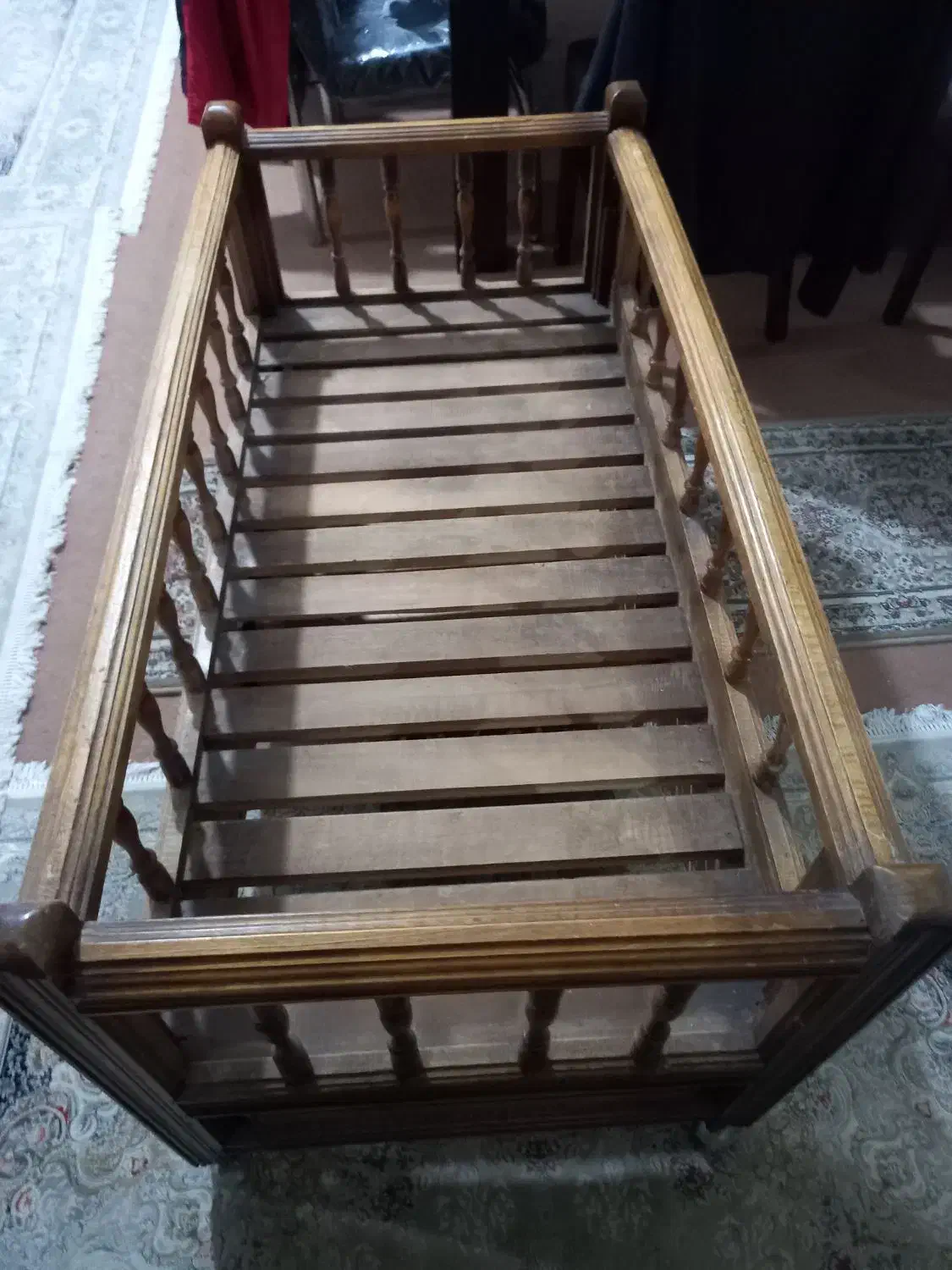 تخت چوبی بچه|تخت و صندلی بچه|ماکو, |دیوار