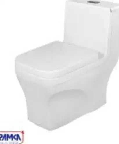 توالت فرنگی در حد نو|لوازم سرویس بهداشتی|کاشان, رسالت|دیوار