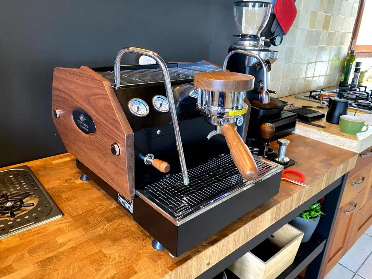 خریدار دستگاه اسپرسو و قهوه ساز|کافی‌شاپ و رستوران|تهران, قیطریه|دیوار