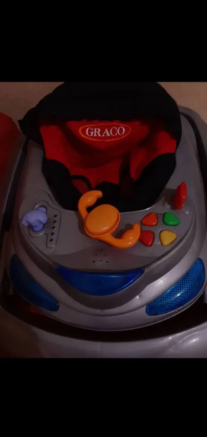 گهواره کودک|تخت و صندلی بچه|تهران, زرگنده|دیوار