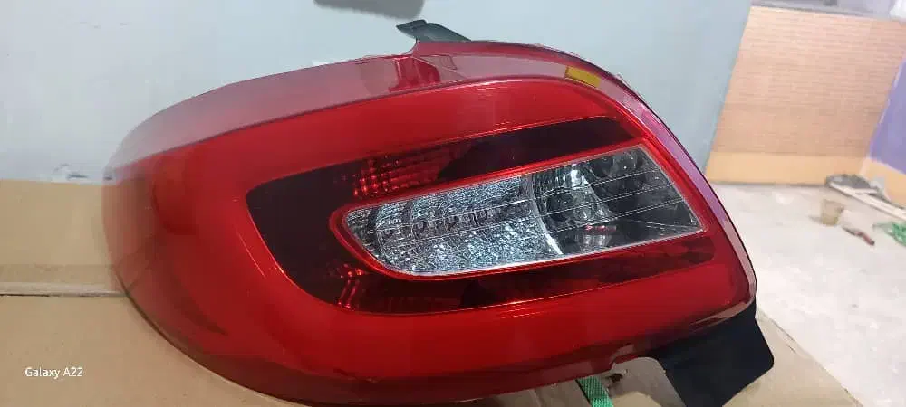 چراغ خطر ۲۰۷|قطعات یدکی و لوازم جانبی|خرمشهر, |دیوار