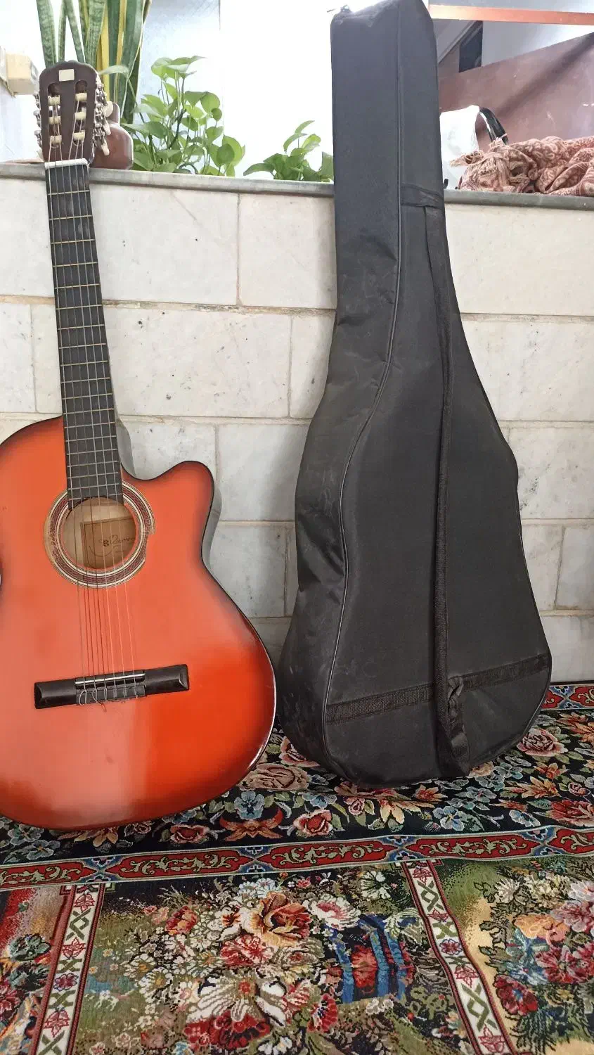 گیتار یا ماها C70|گیتار، بیس، امپلیفایر|تاکستان, |دیوار