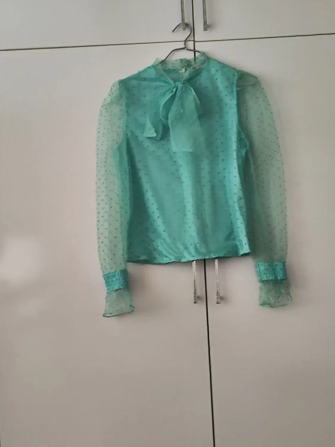 کاپشن|کفش و لباس بچه|سقز, |دیوار