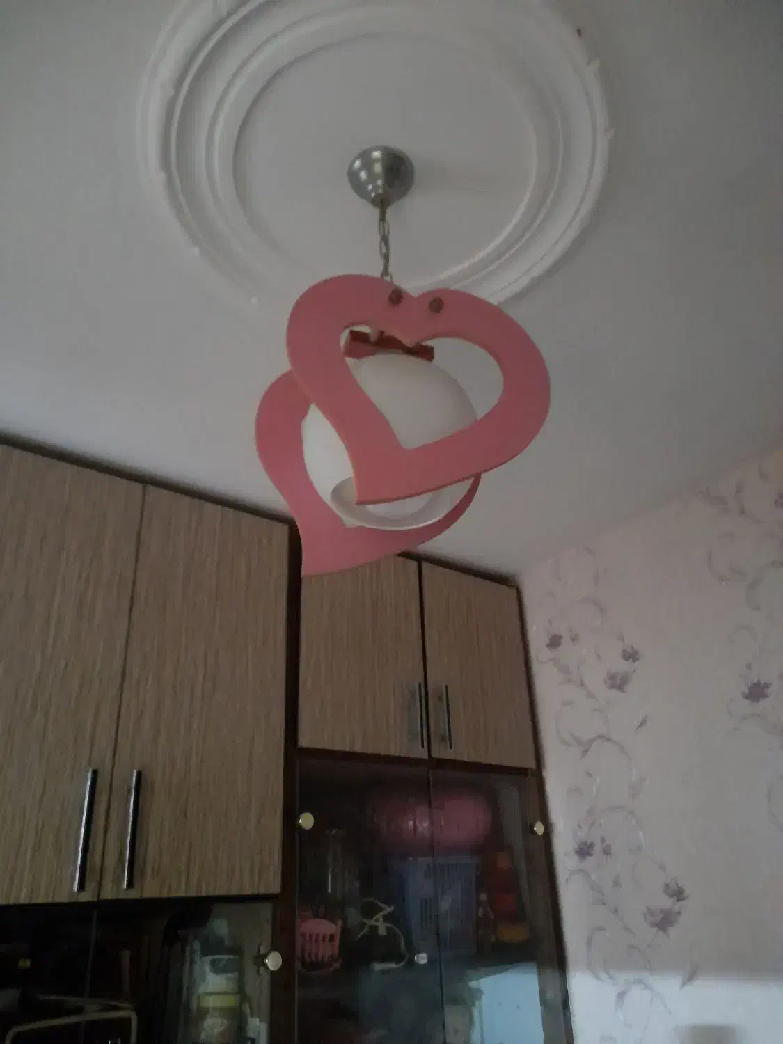 لوستر|لوستر و چراغ آویز|رشت, پیرکلاچای|دیوار