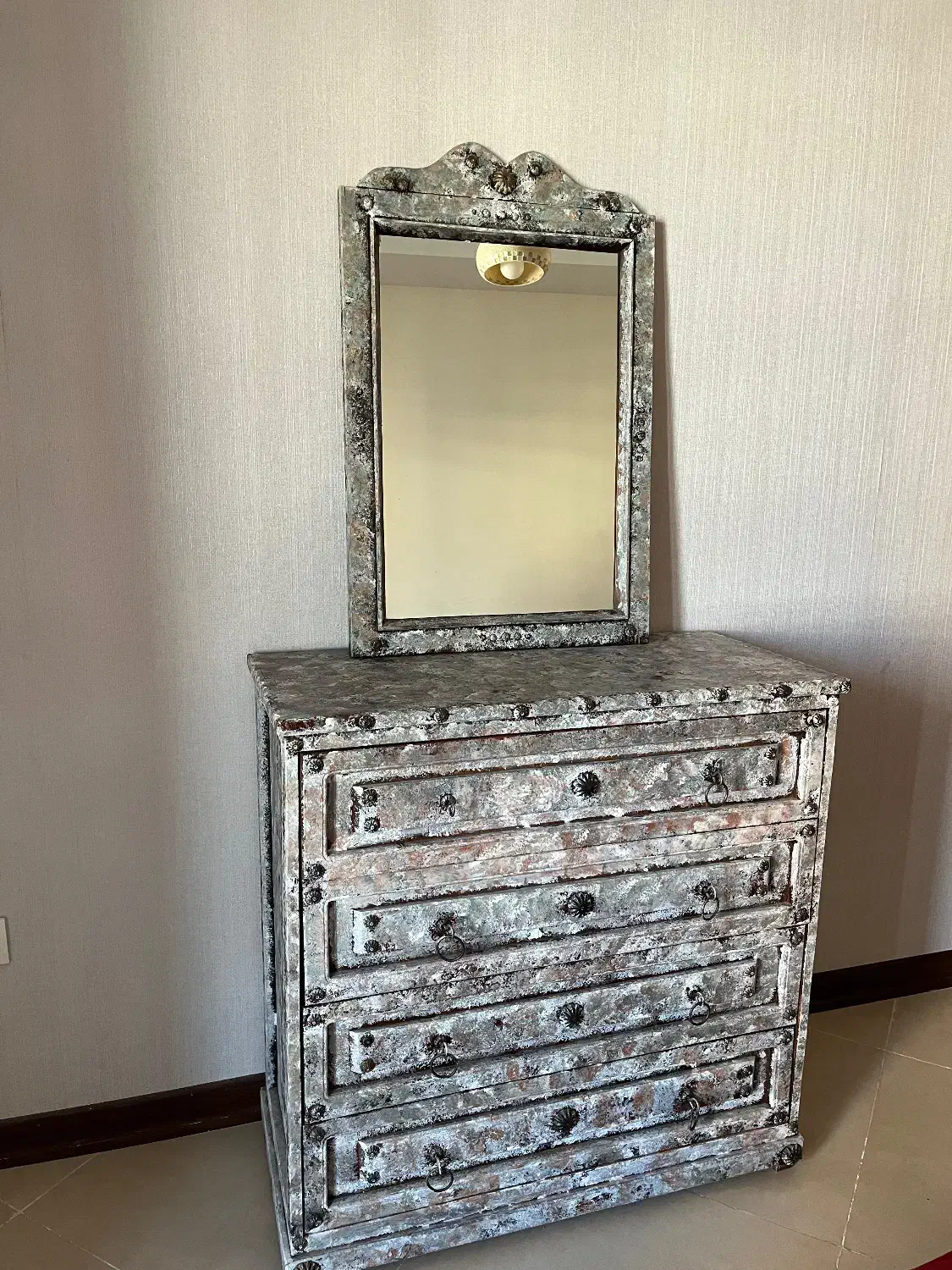 میز درآور چوب پتینه کار شده|جاکفشی، کمد، دراور|کیش, |دیوار