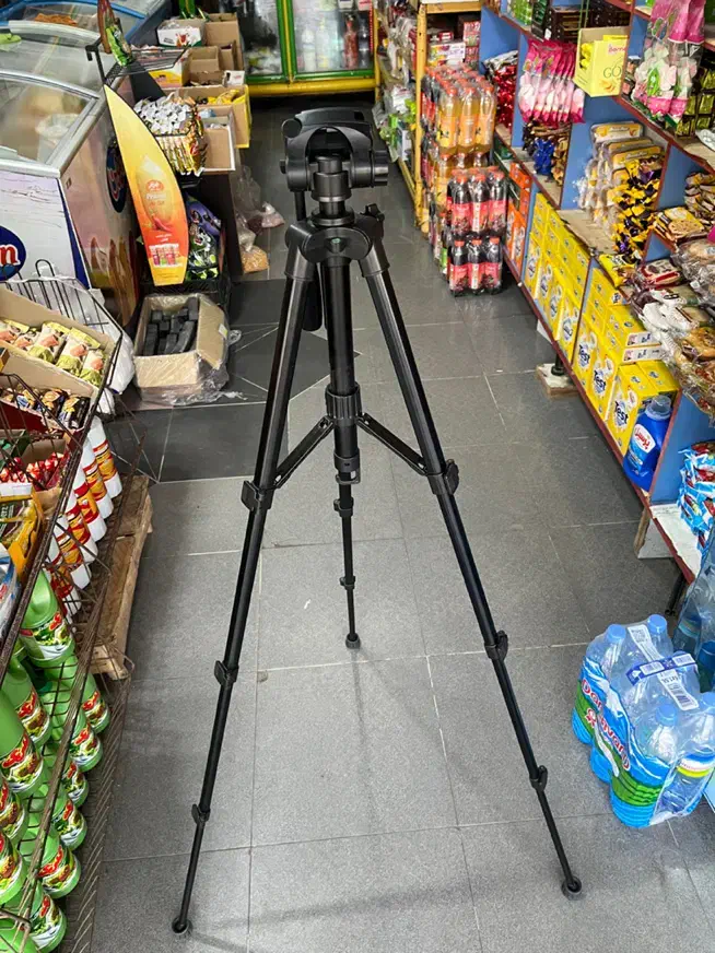 پایه دوربین عکاسی|دوربین عکاسی و فیلم‌برداری|رشت, سعدی (تختی)|دیوار