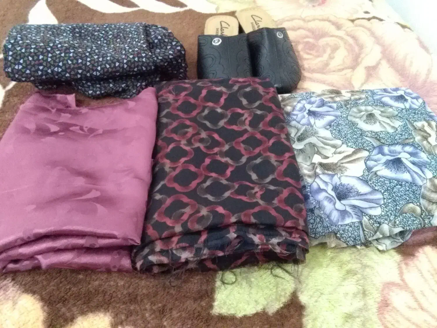 پارچه|لباس|یزد, |دیوار