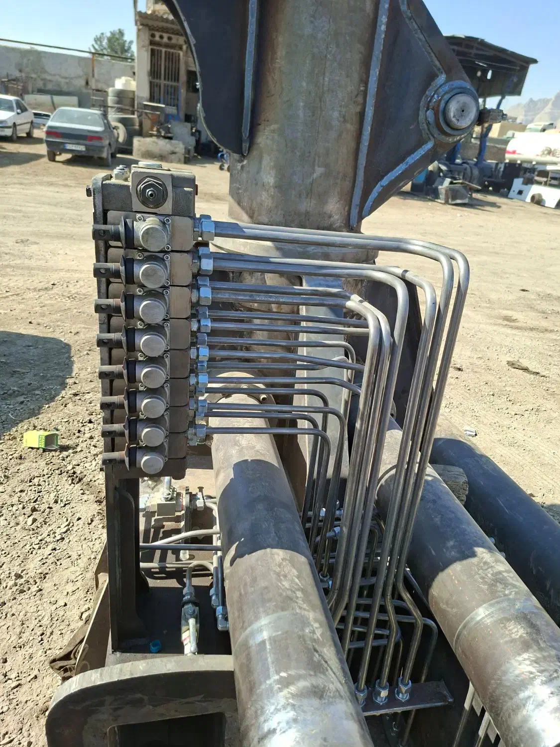 فروش دستگاه جرثقیل۱۰و۱۵تن اصفهان ساز|خودرو سنگین|رباط‌کریم, رباط‌کریم|دیوار