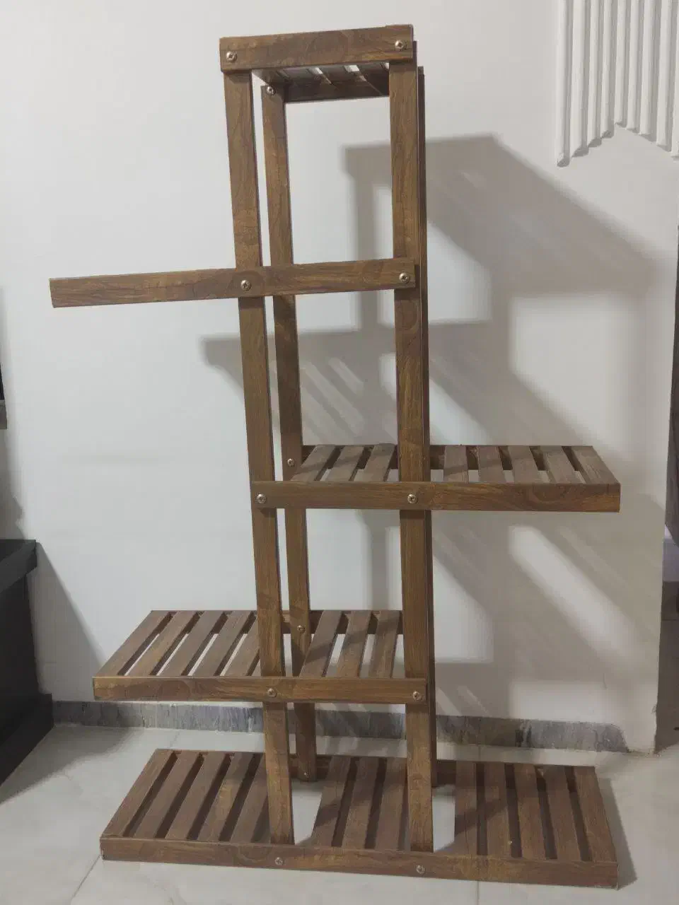 استند گل و گیاه|کتابخانه، شلف، قفسه‌های دیواری|ایلام, |دیوار