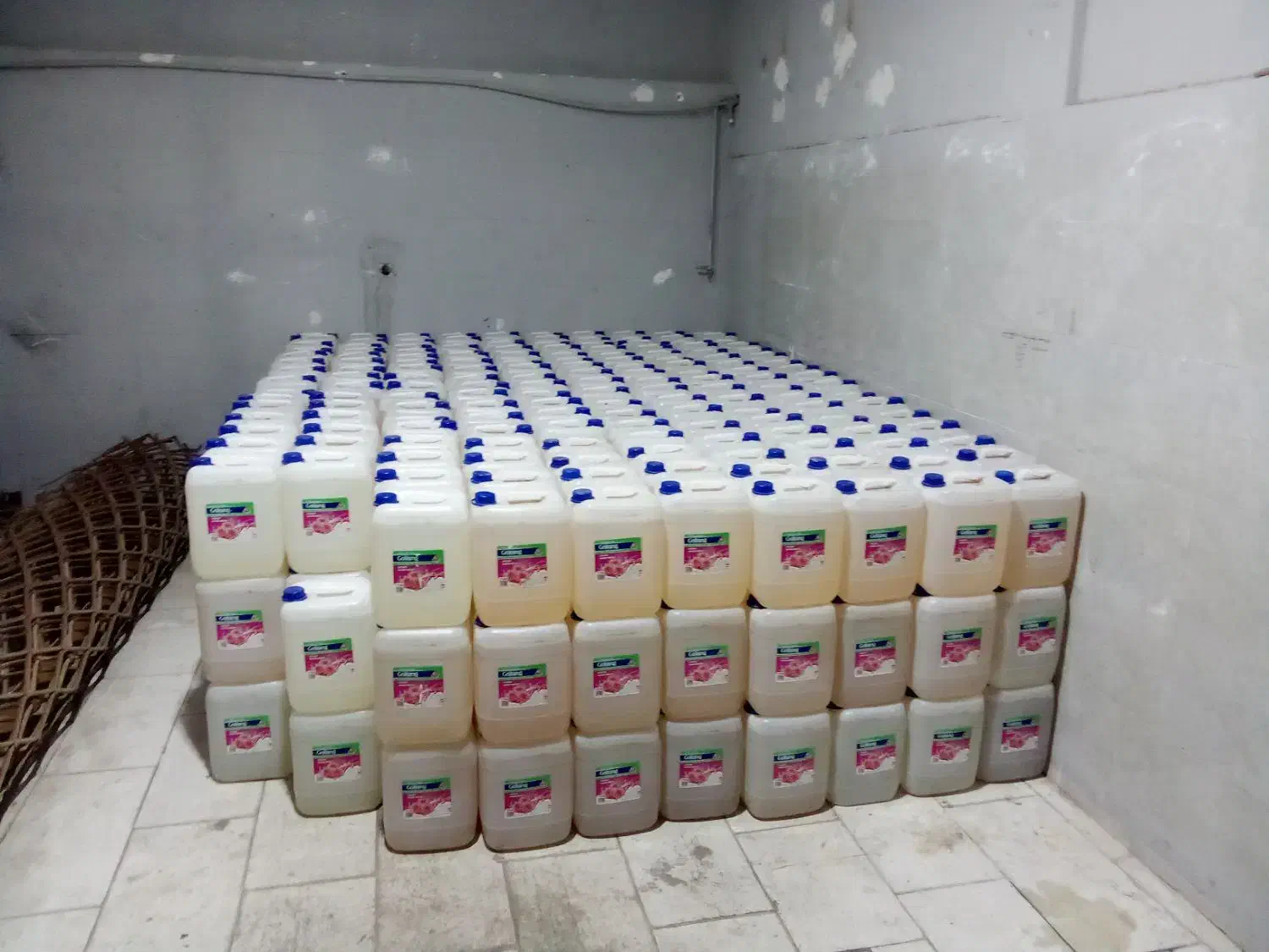 مایع دستشویی گلرنگ ۱۰ لیتری اصل|مواد شوینده و دستمال کاغذی|مشهد, نوید|دیوار