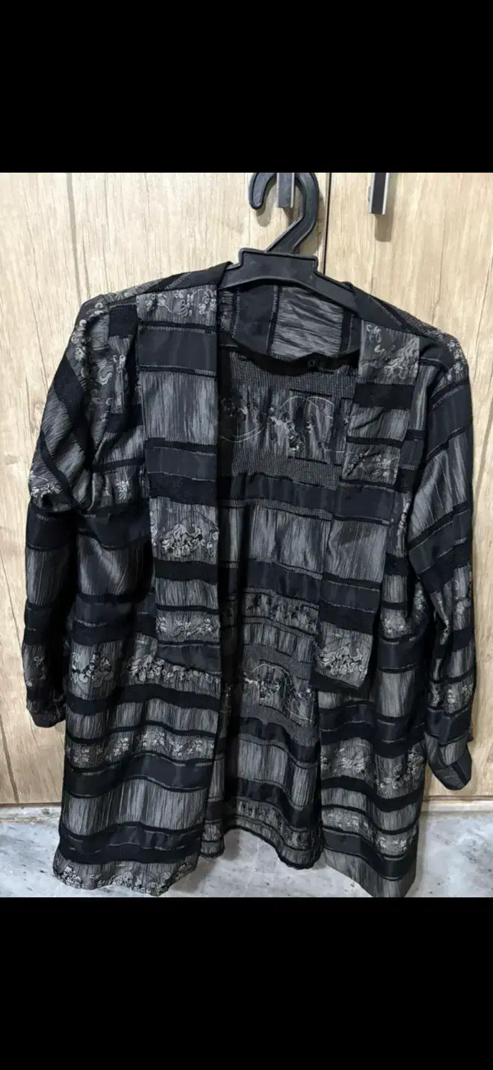 کت زنانه شیک مشکی و طوسی|لباس|پیر بکران, |دیوار