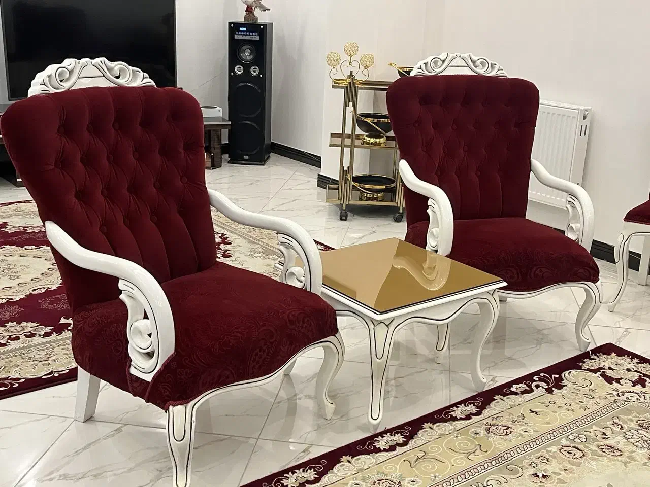 مبل ۷ نفره همراه با عسلی|مبلمان خانگی و میز عسلی|رباط‌کریم, رباط‌کریم|دیوار