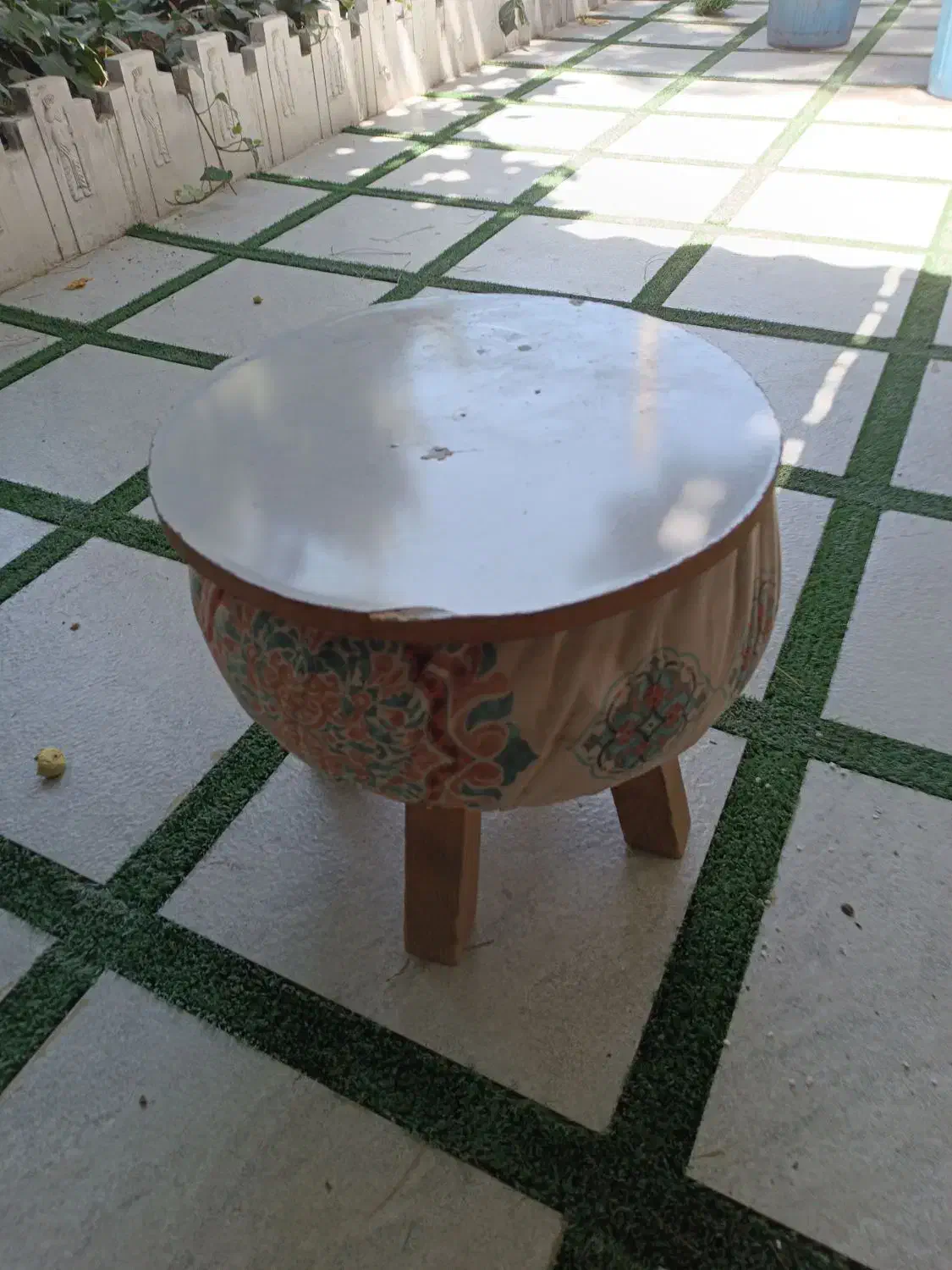 پاف|صندلی و نیمکت|کرمانشاه, |دیوار