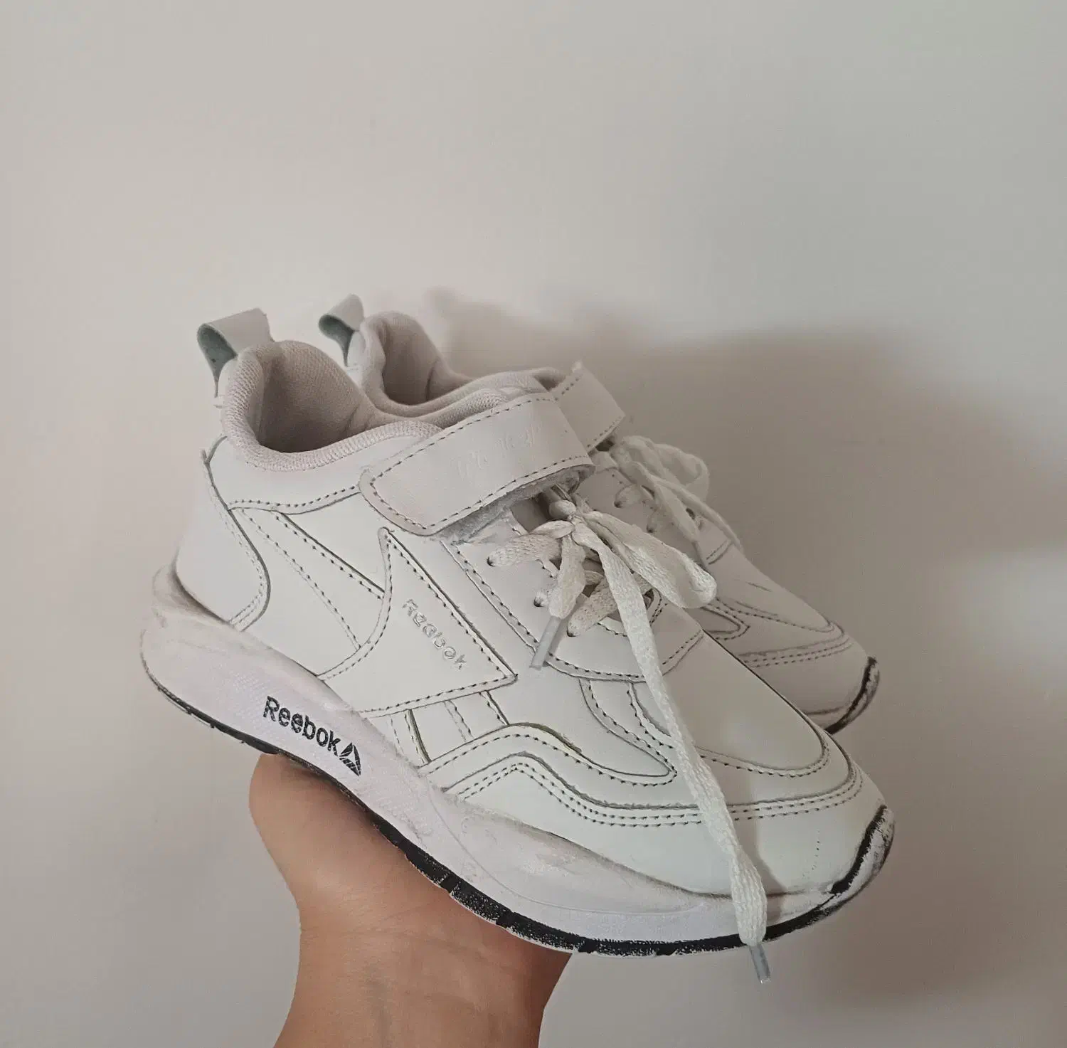 کفش اسپرت|کیف، کفش، کمربند|سنندج, |دیوار