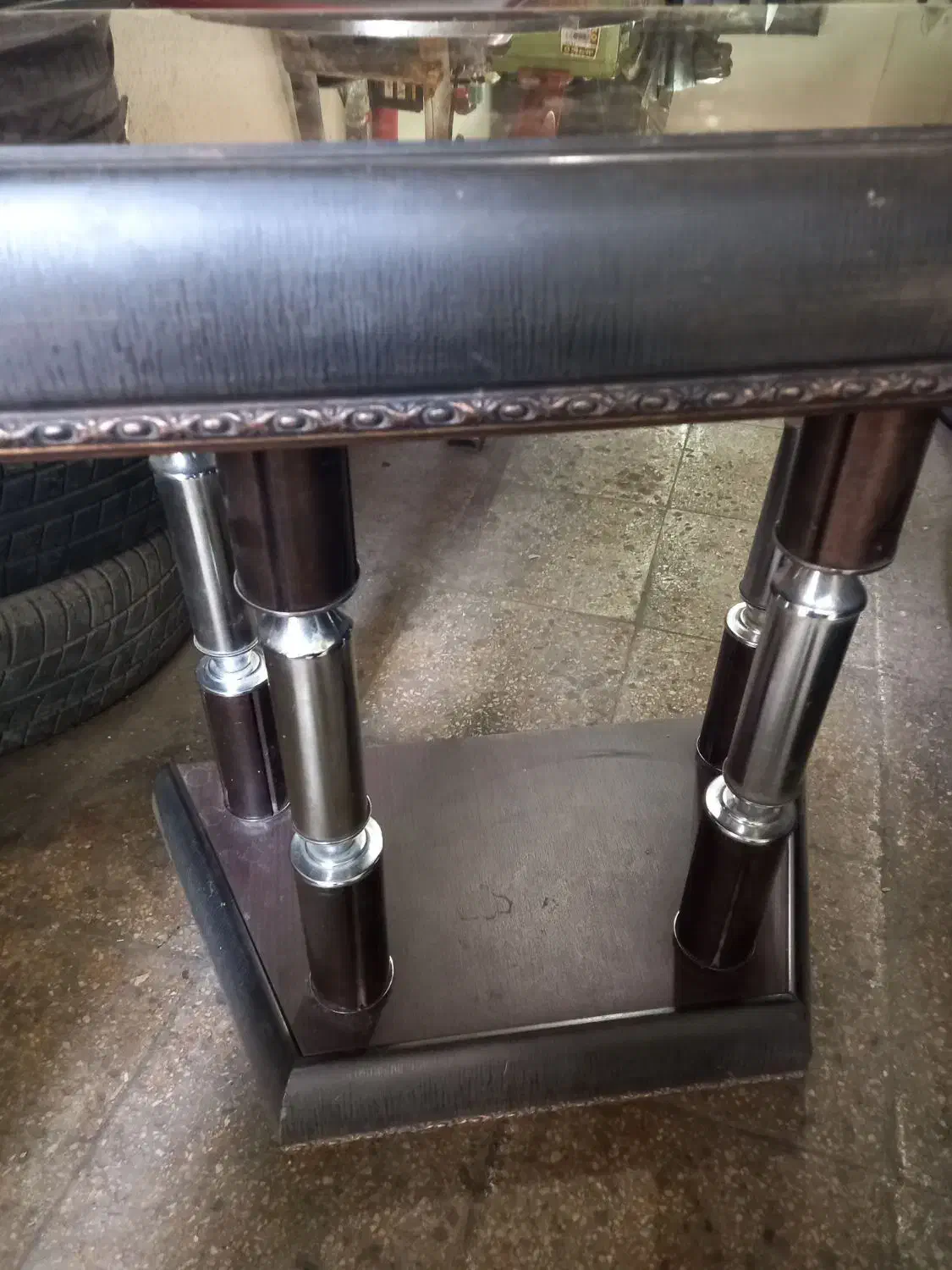 میز بهمراه آیینه|مبلمان خانگی و میز عسلی|شاهرود, |دیوار