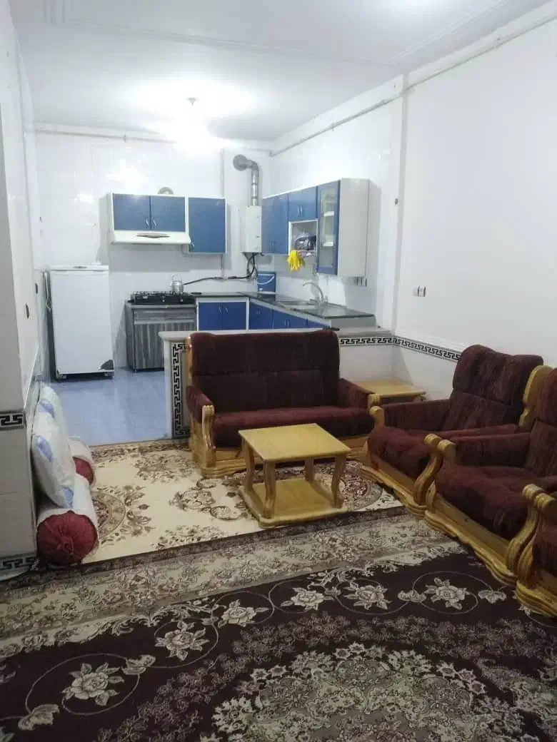 منزل مبله تمیز با پارکینگ و مستقل|اجارهٔ کوتاهمدت آپارتمان و سوئیت|شیراز, شهدای شهرک سعدی|دیوار