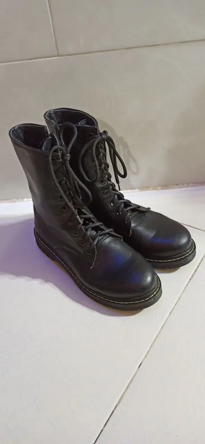 بوت و نیم بوت زنانه|کیف، کفش، کمربند|شاهینشهر, حافظ شمالی|دیوار