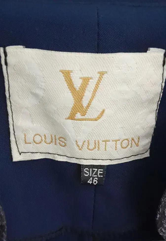 مانتوی سرمه ای کار شده نو|لباس|رشت, آزادگان|دیوار