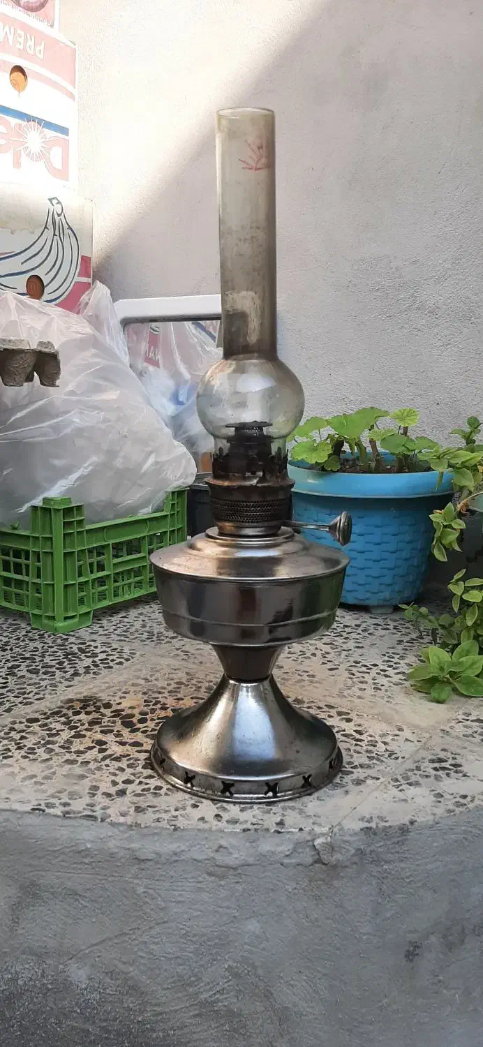 لمپاقدیمی گردسوز برنجی|لامپ و چراغ|گرگان, |دیوار